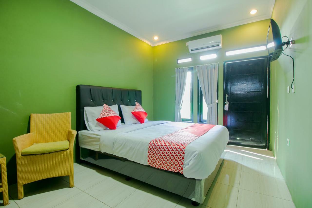 Oyo 1014 Bettah Coba 2 Sukabumi Hotel Exterior photo